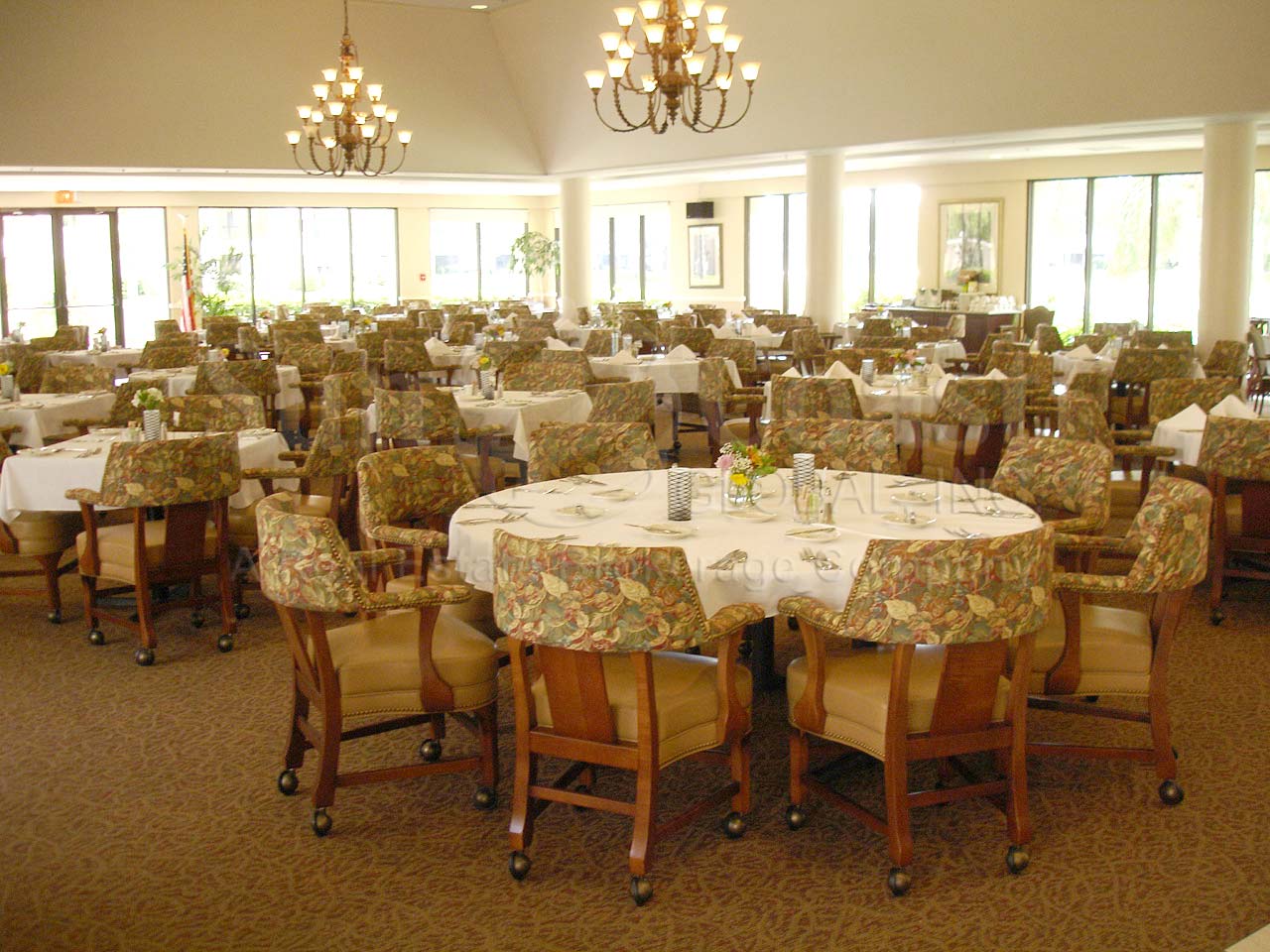 ARBOR TRACE Clubhouse Dining Room
