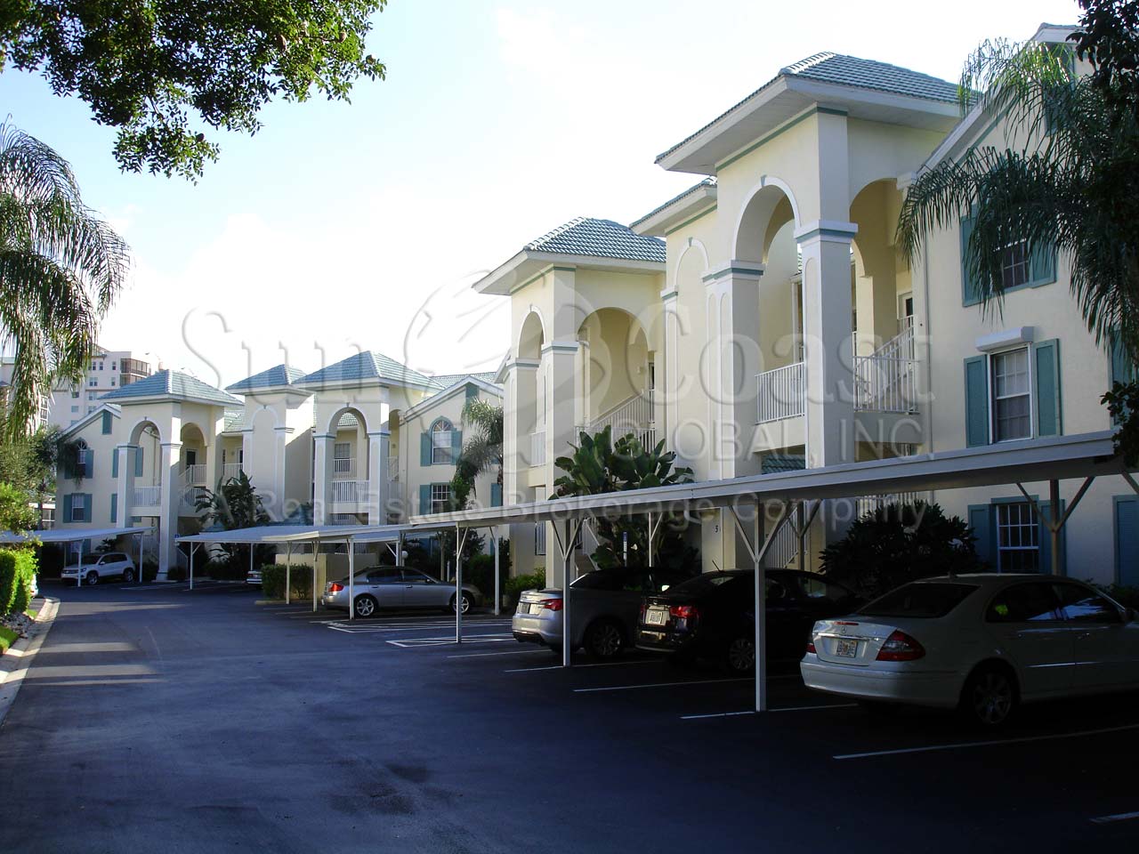 Bermuda Cove Condominiums with Covered Parking