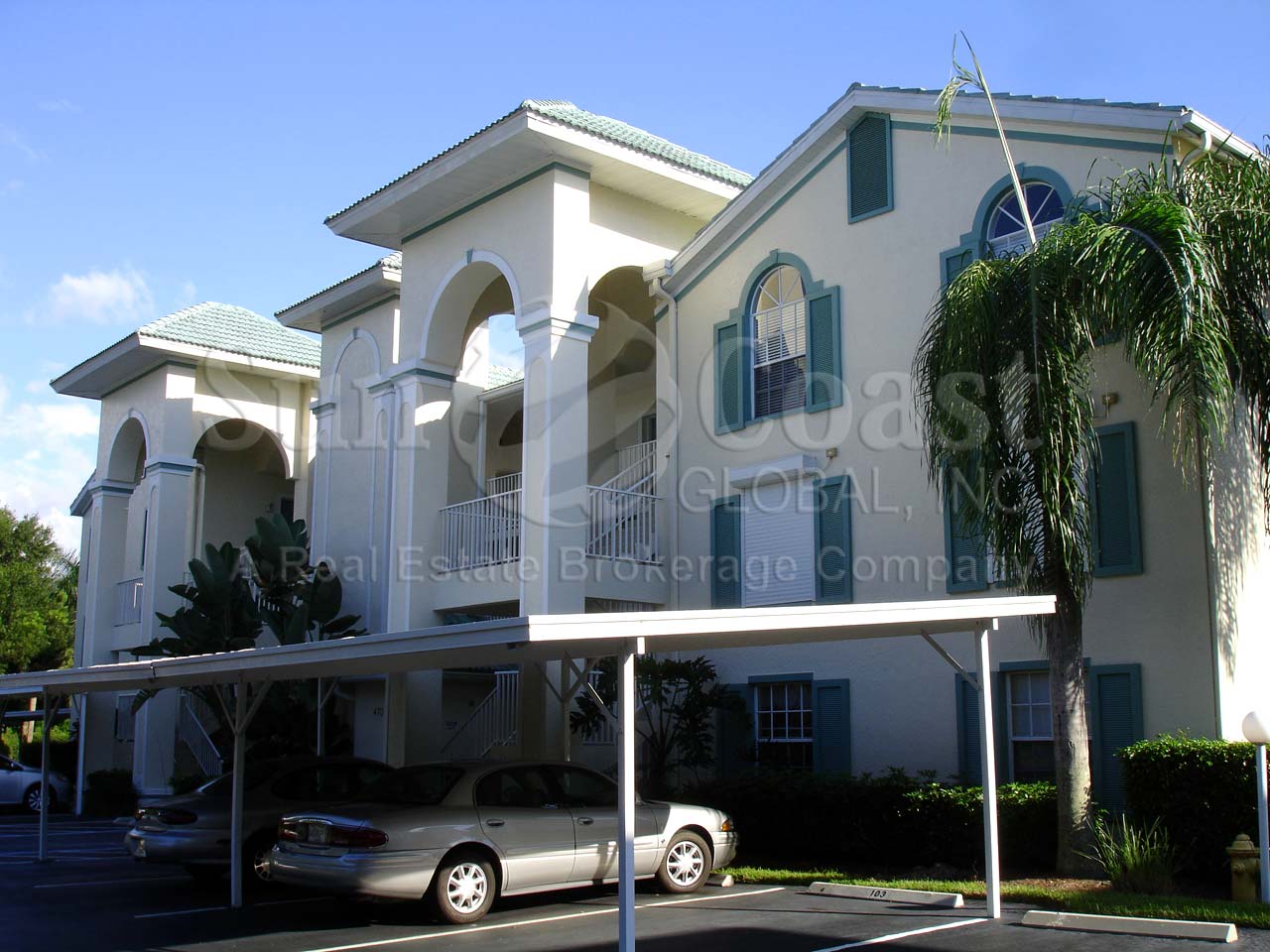 Bermuda Cove Condominiums