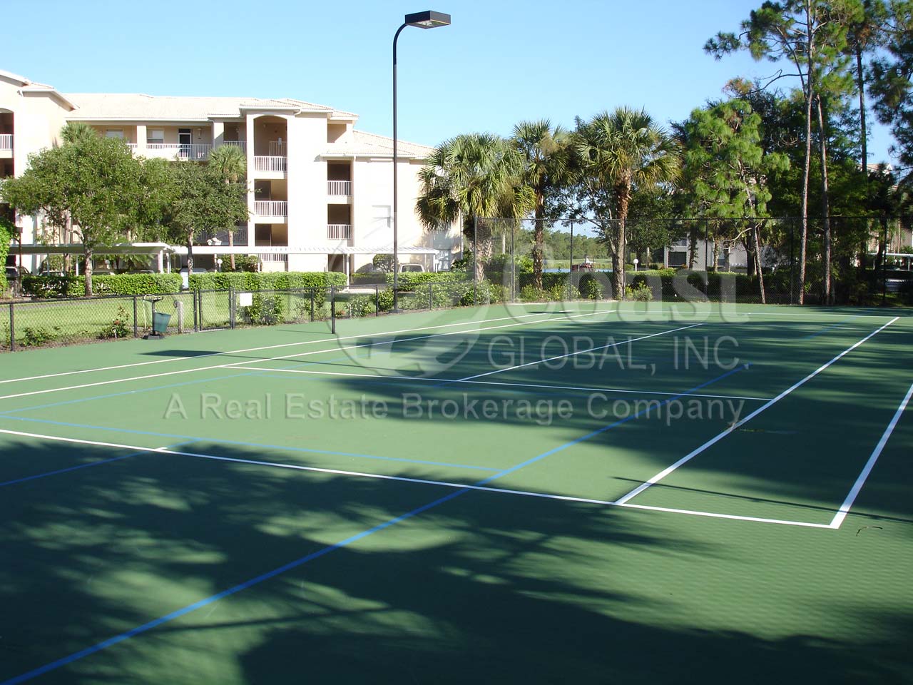 Arbor Lakes tennis courts