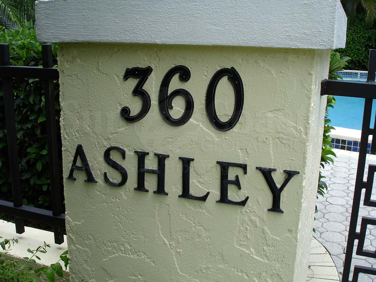 Ashley Court Signage