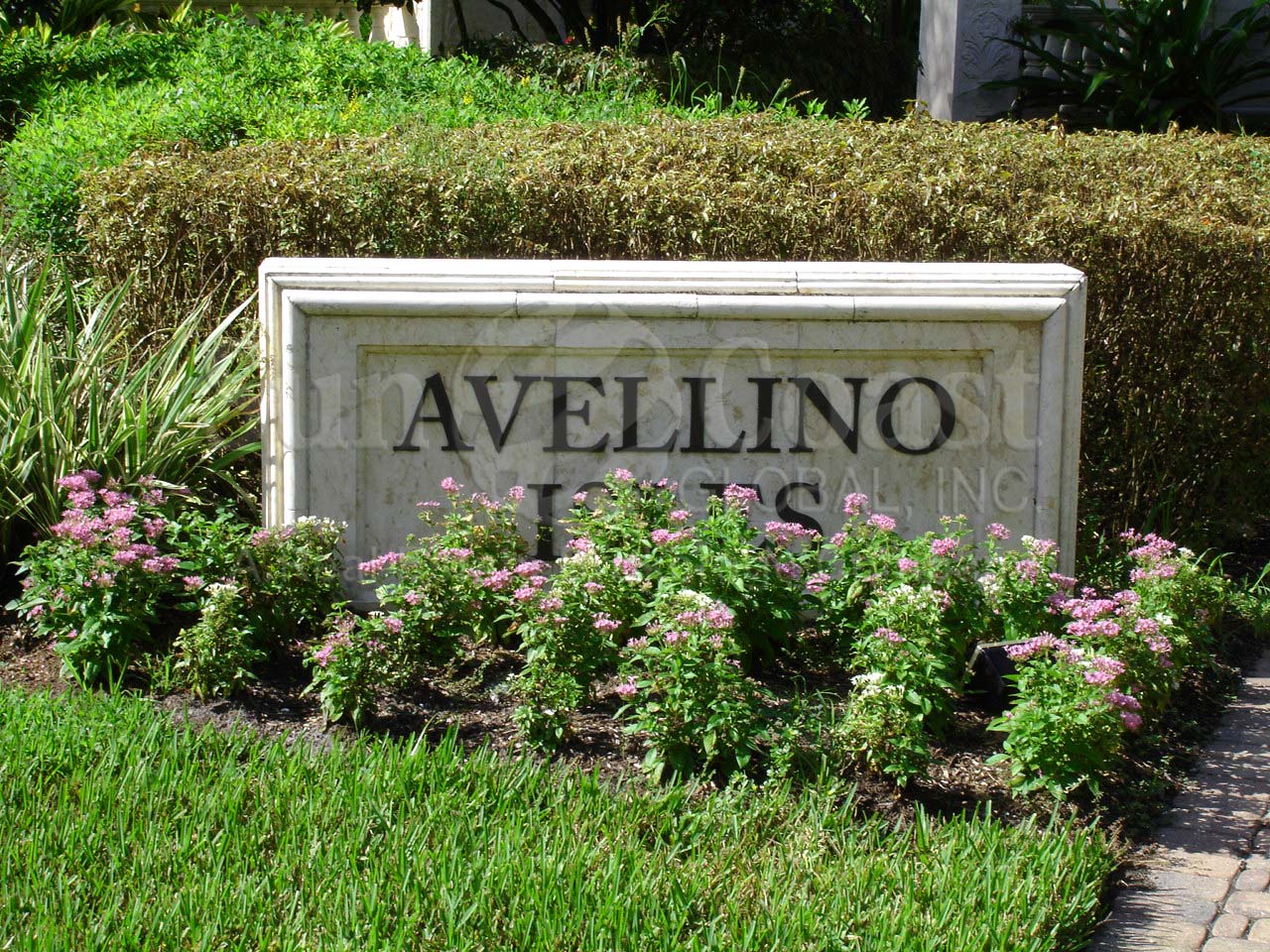 Avellino Isles signage