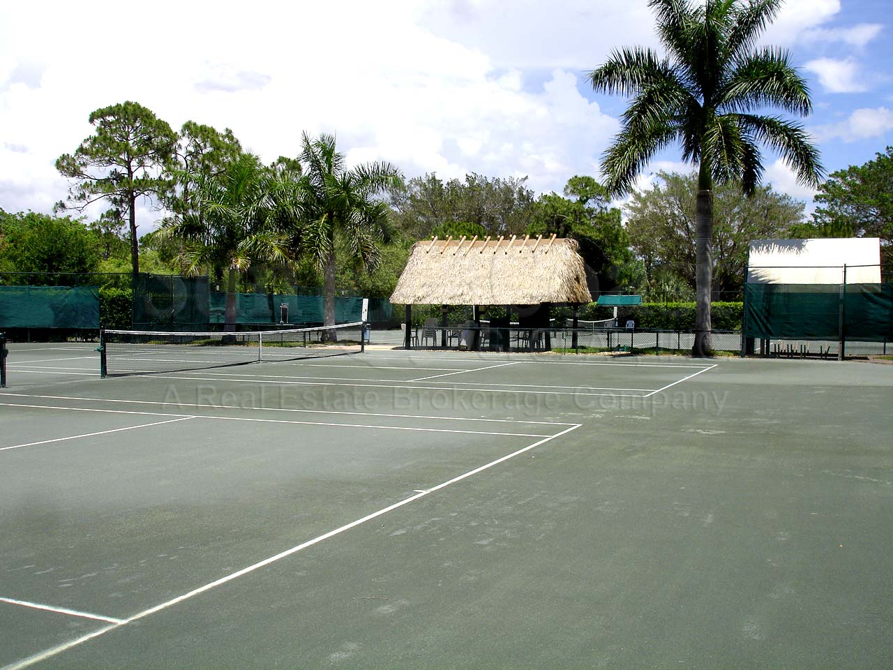 BAY FOREST Tennis Courts