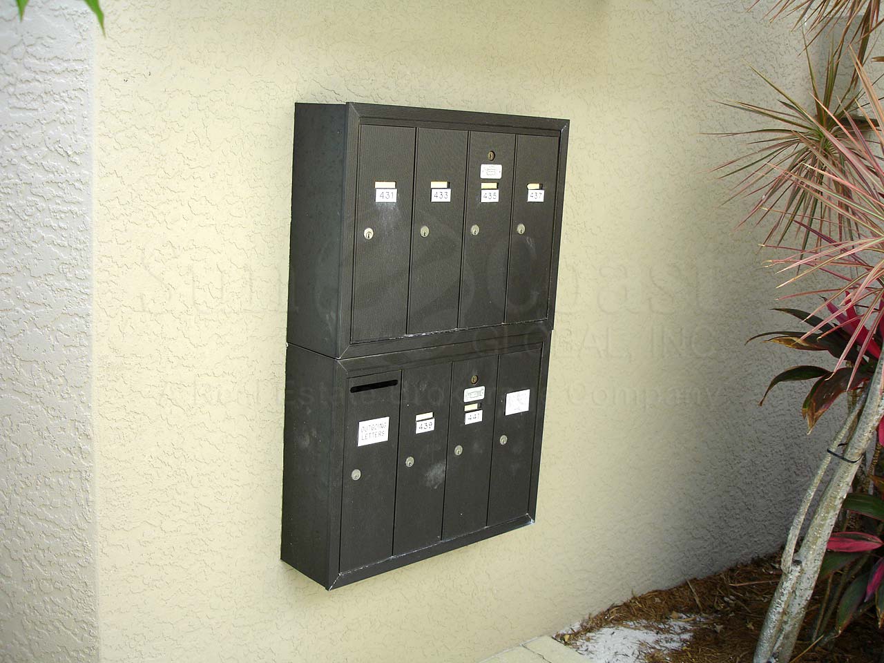 Benchmark Mailboxes