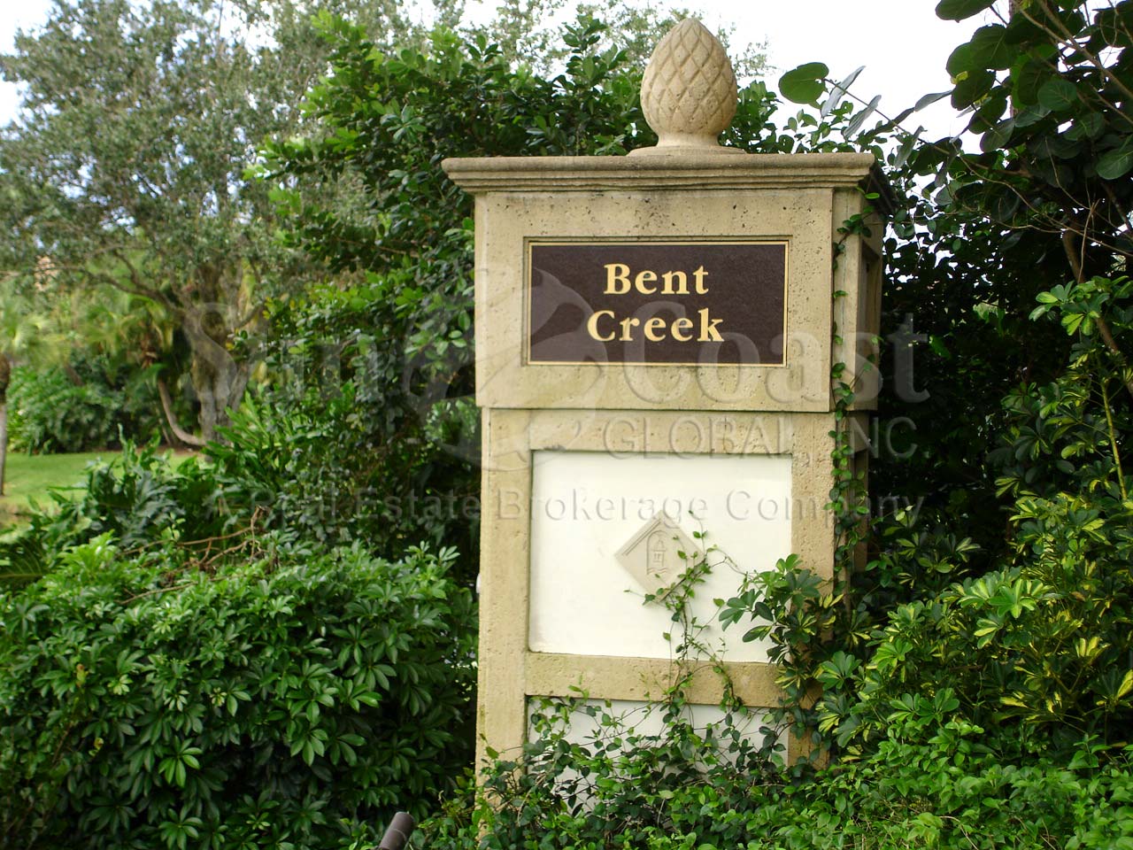 Bent Creek Village Signage
