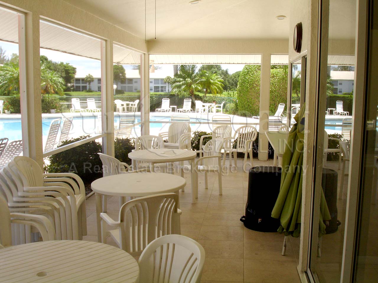 Bermuda Greens clubhouse and pool