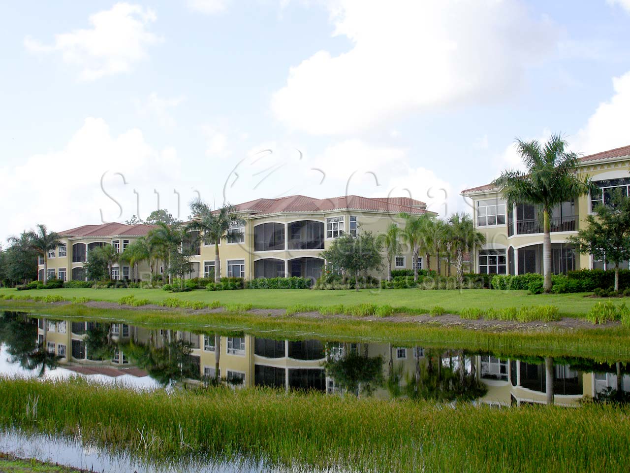 Calabria waterfront coach homes