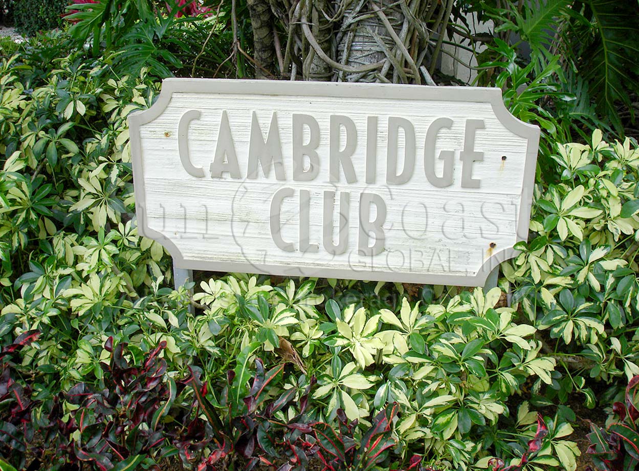 Cambridge Club Signage