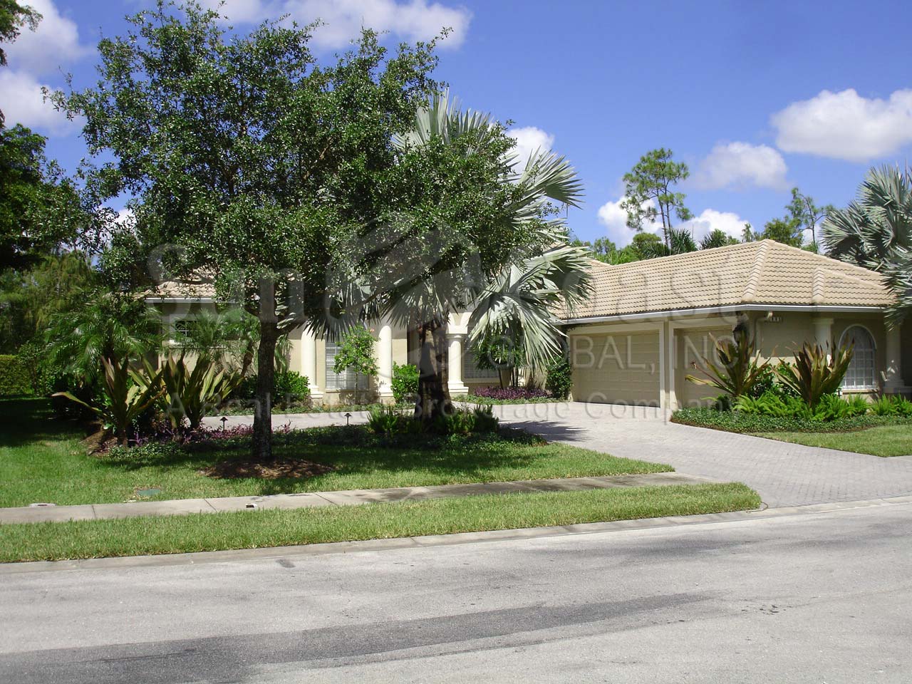 Wax Myrtle Run is a non gated community within Cedar Hammock comprised of single family homes with tile roofs