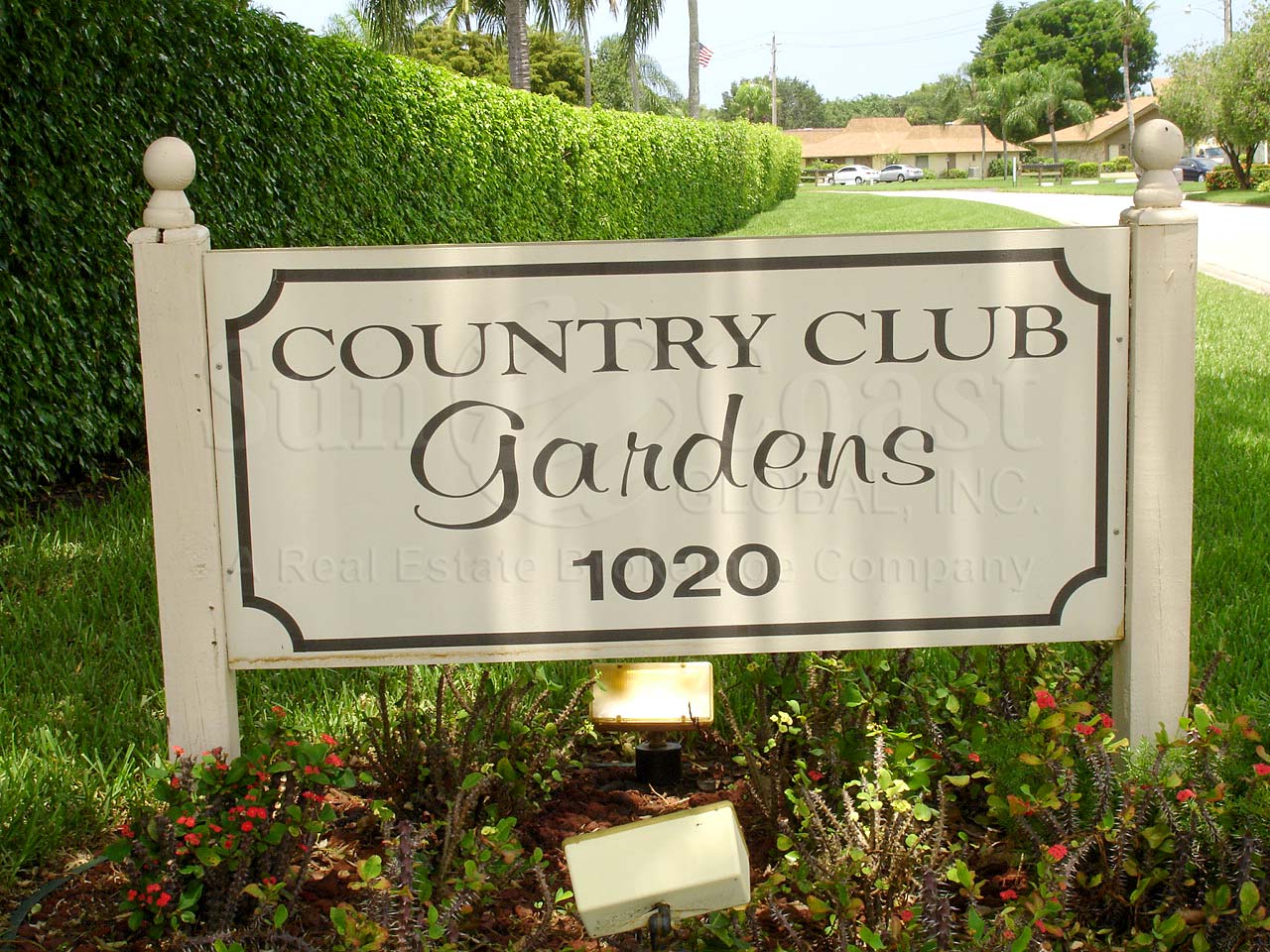 Country Club Gardens Signage