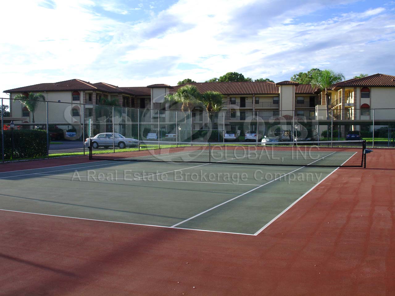 Countryside Condos Tennis Courts