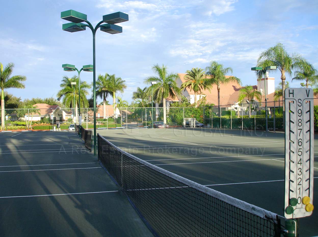 COUNTRYSIDE Tennis Courts