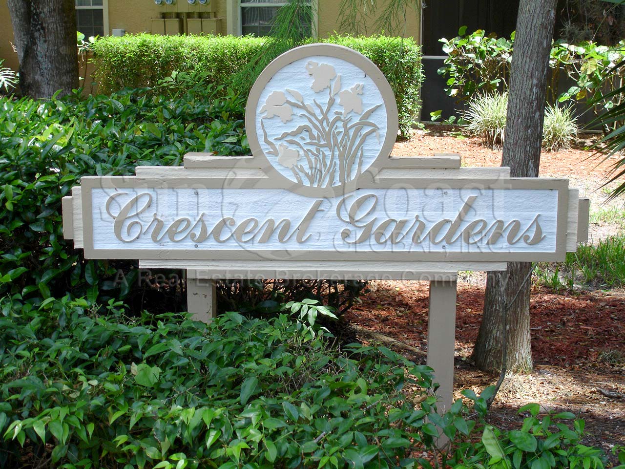 Crescent Gardens signage