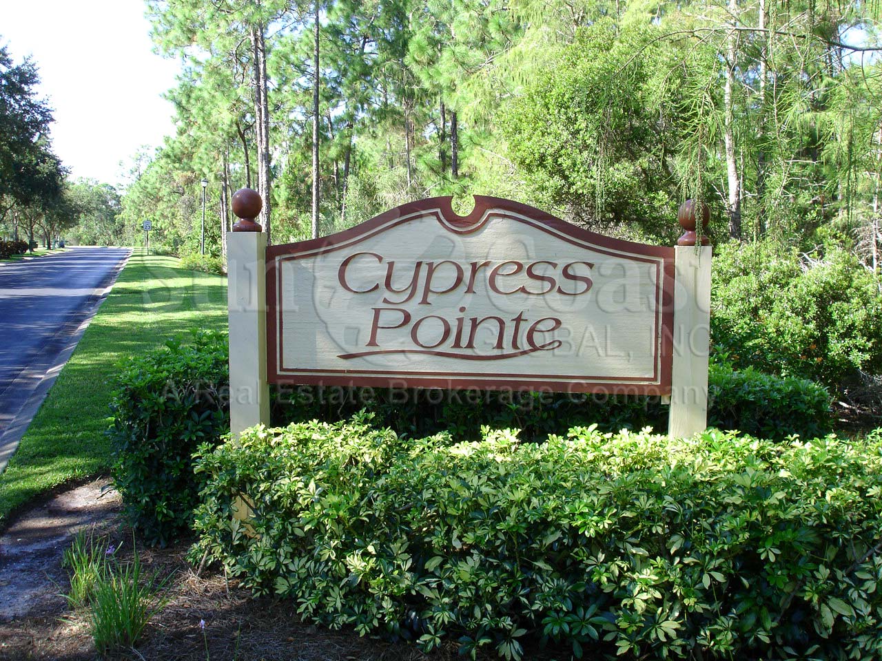 Cypress Pointe signage