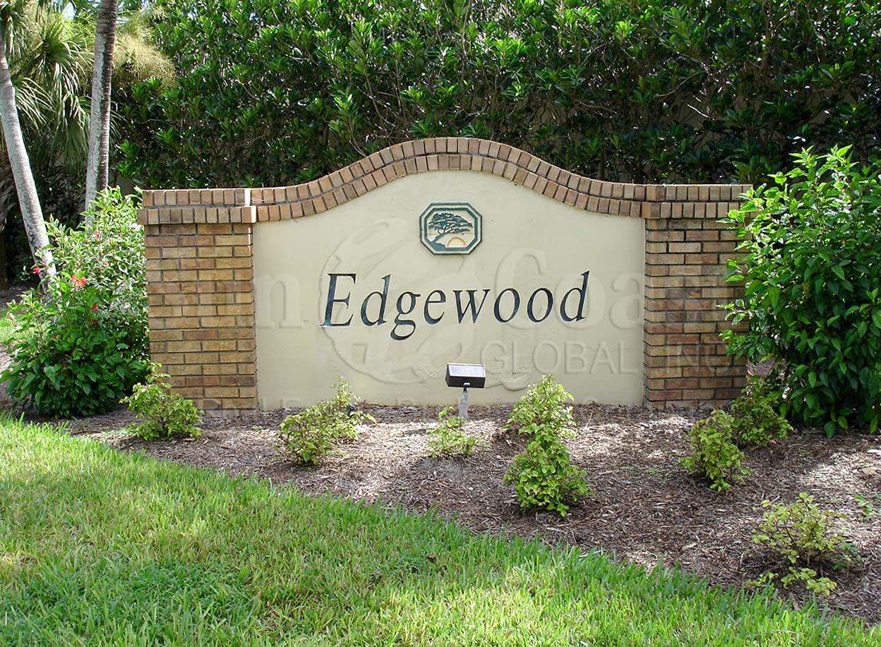 Edgewood Cottages Signage