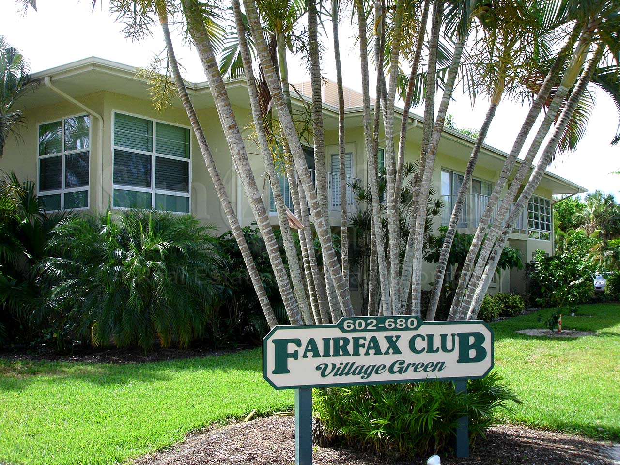 Fairfax Club Signage