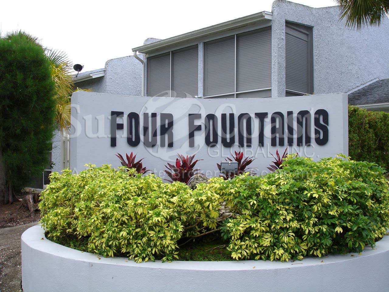 Four Fountains Signage