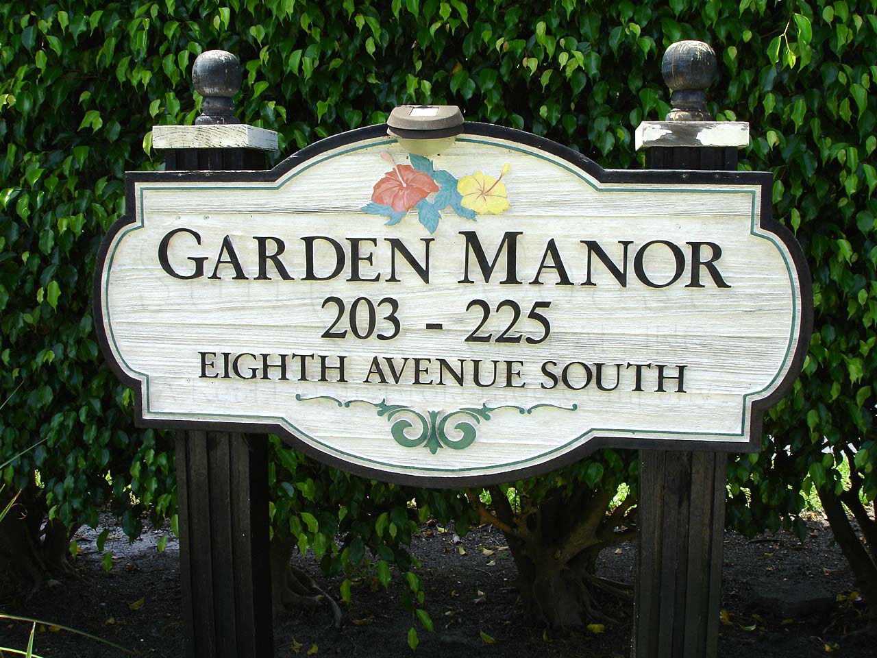 Garden Manor Signage