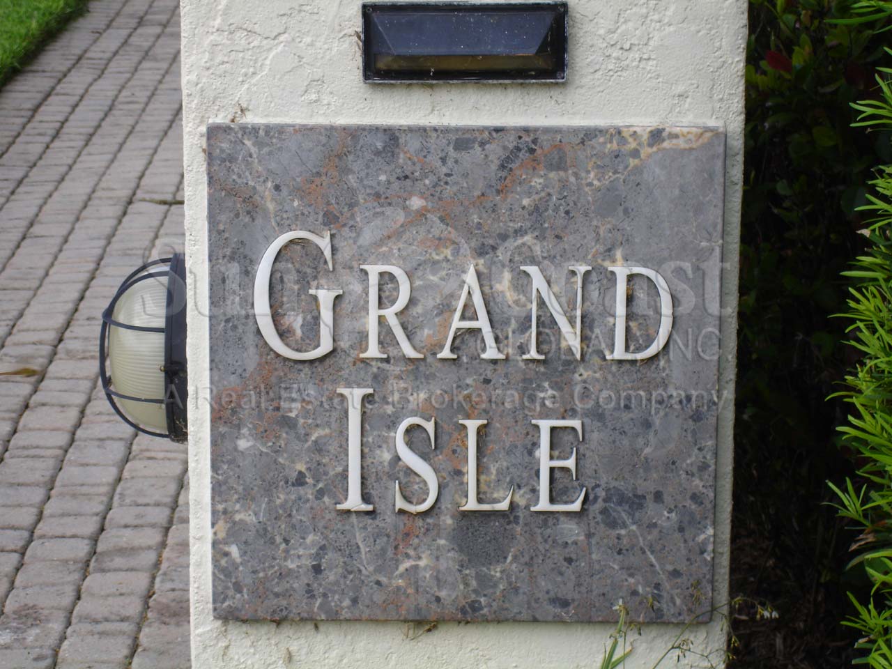 Grand Isle sign
