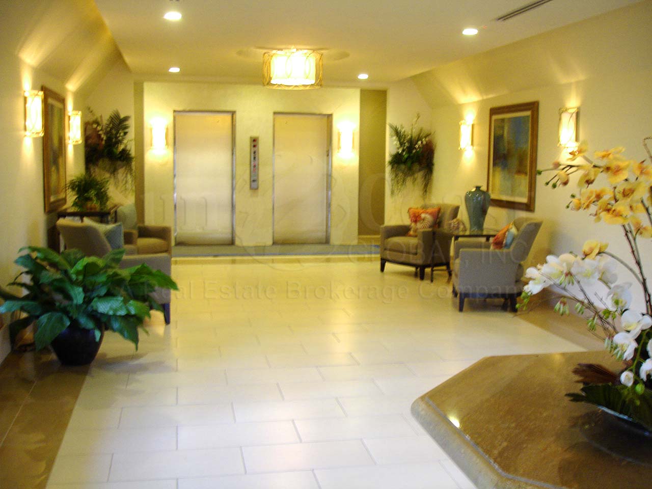 Gulf View Beach Club Lobby and Elevator