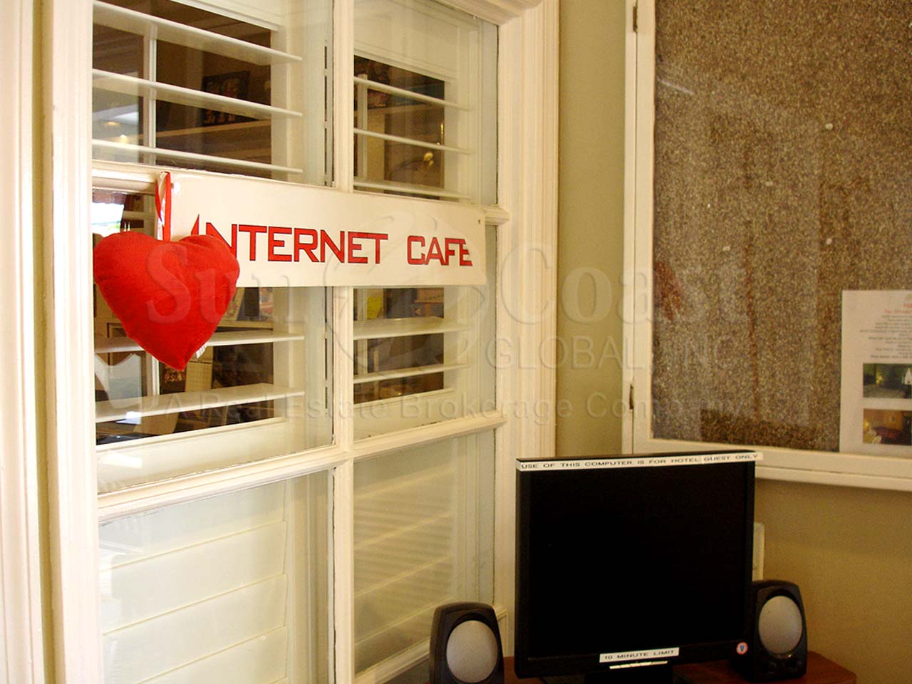 Gulfcoast Inn Of Naples Internet Cafe