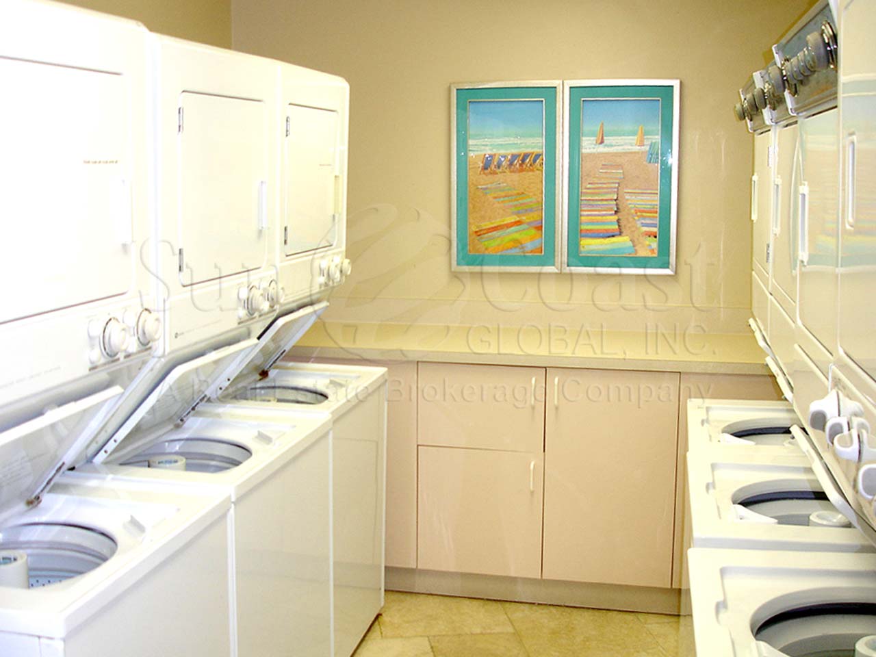 Gulfside Laundry Room