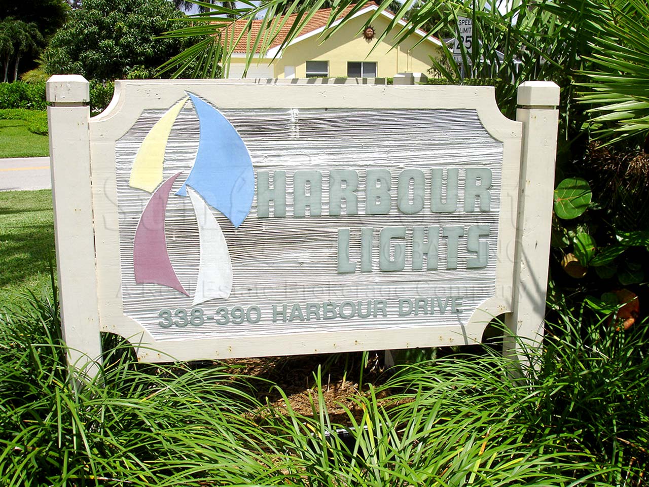 Harbour Lights Signage