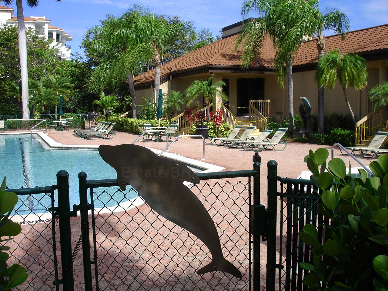 La Peninsula La Peninsula Shared Community Pool with Twin Dolphins