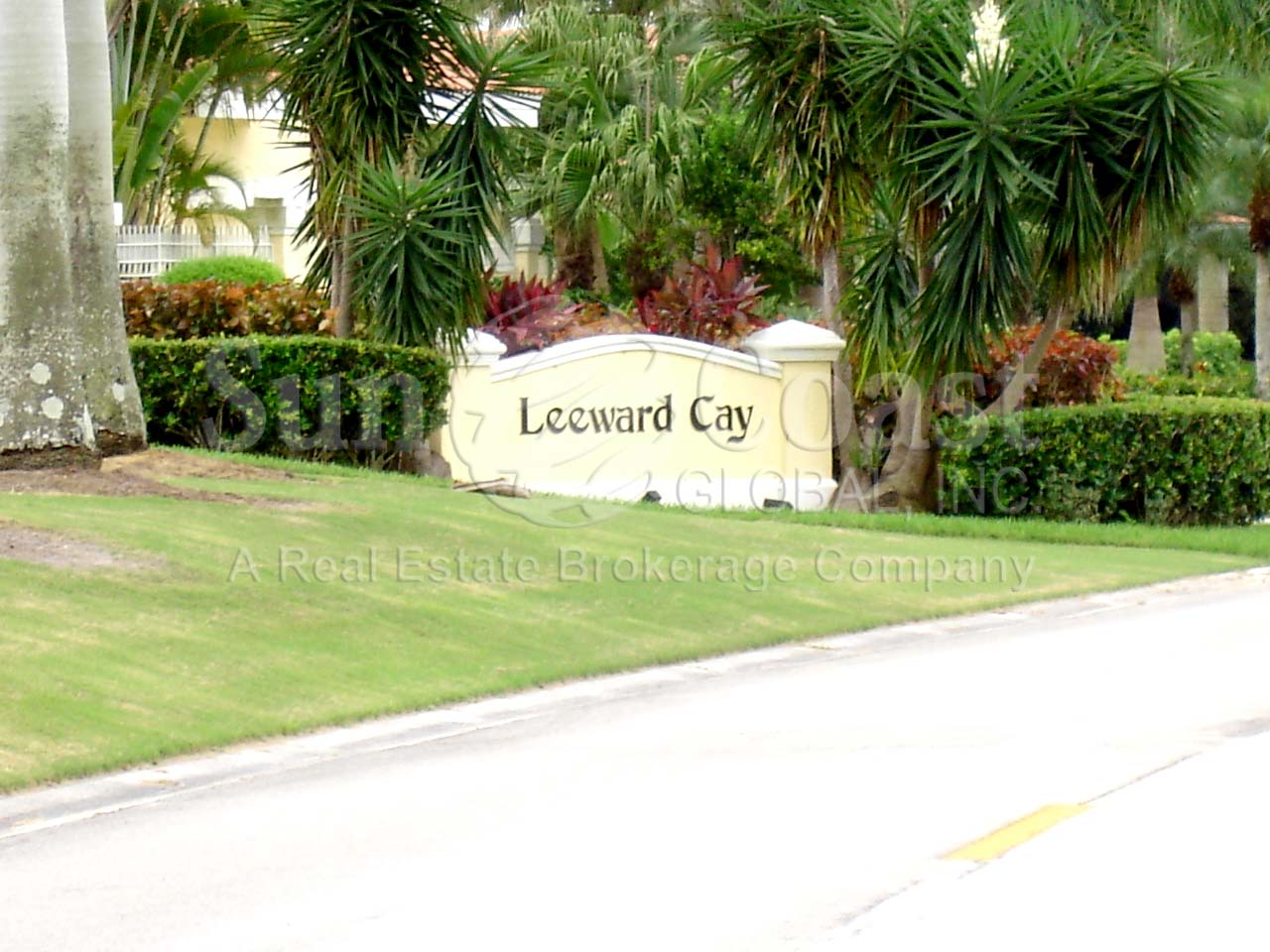 Leeward Cay Signage