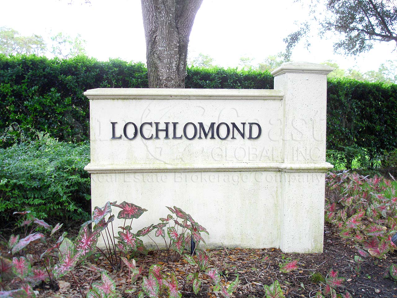 Lochlomond Signage