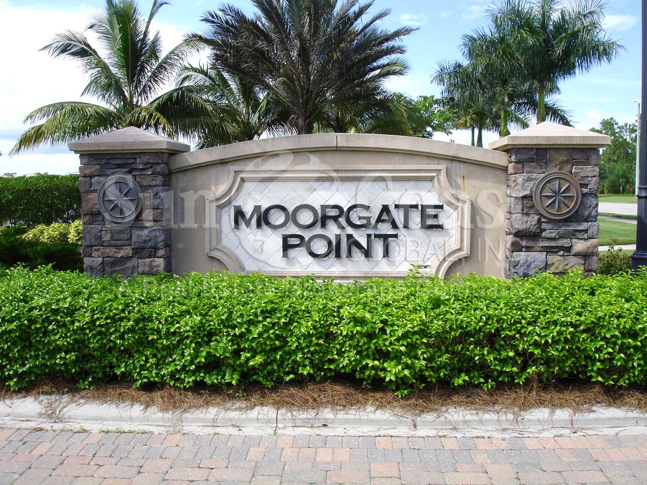 Moorgate Point signage