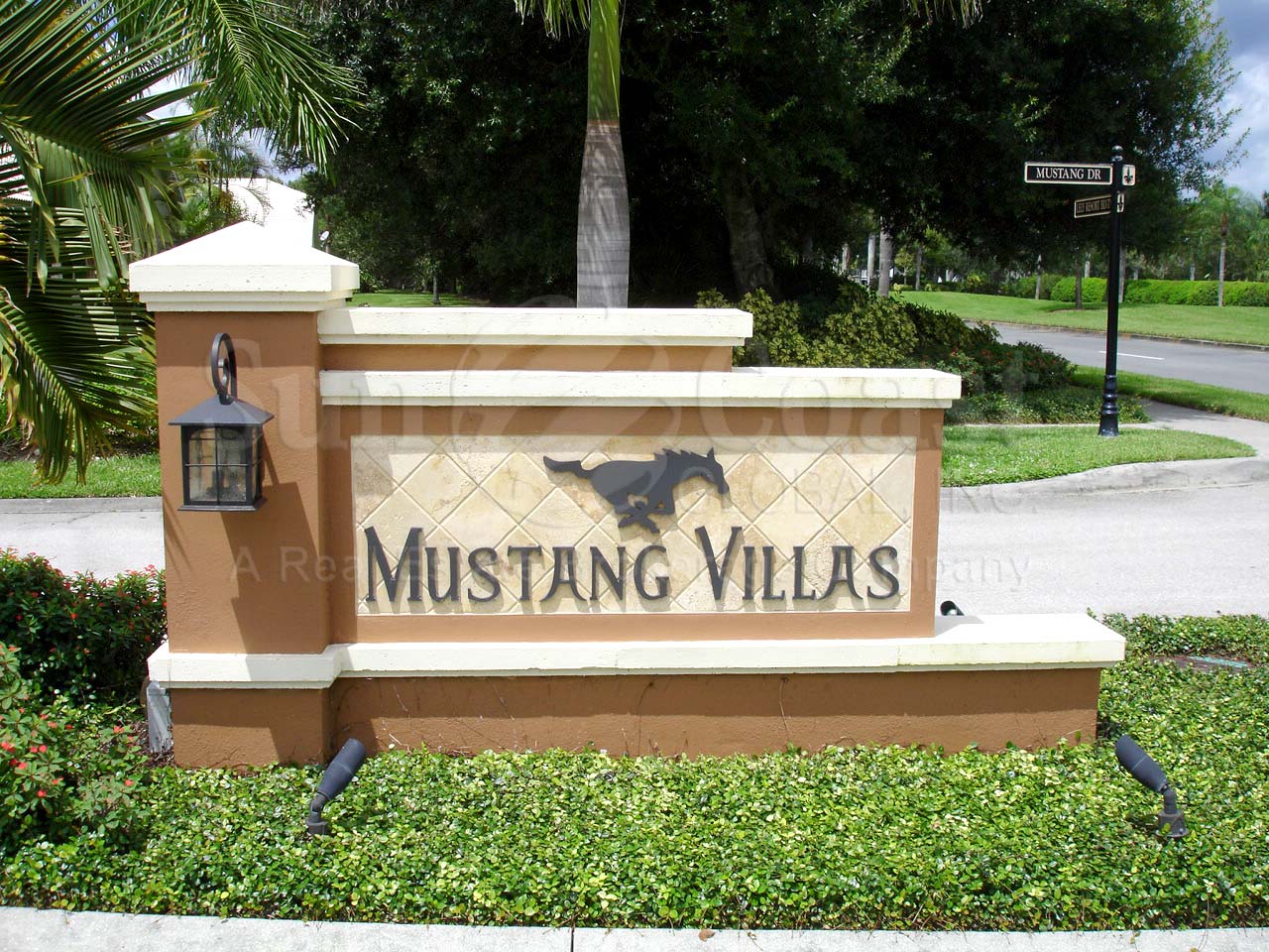 Mustang Villas signage