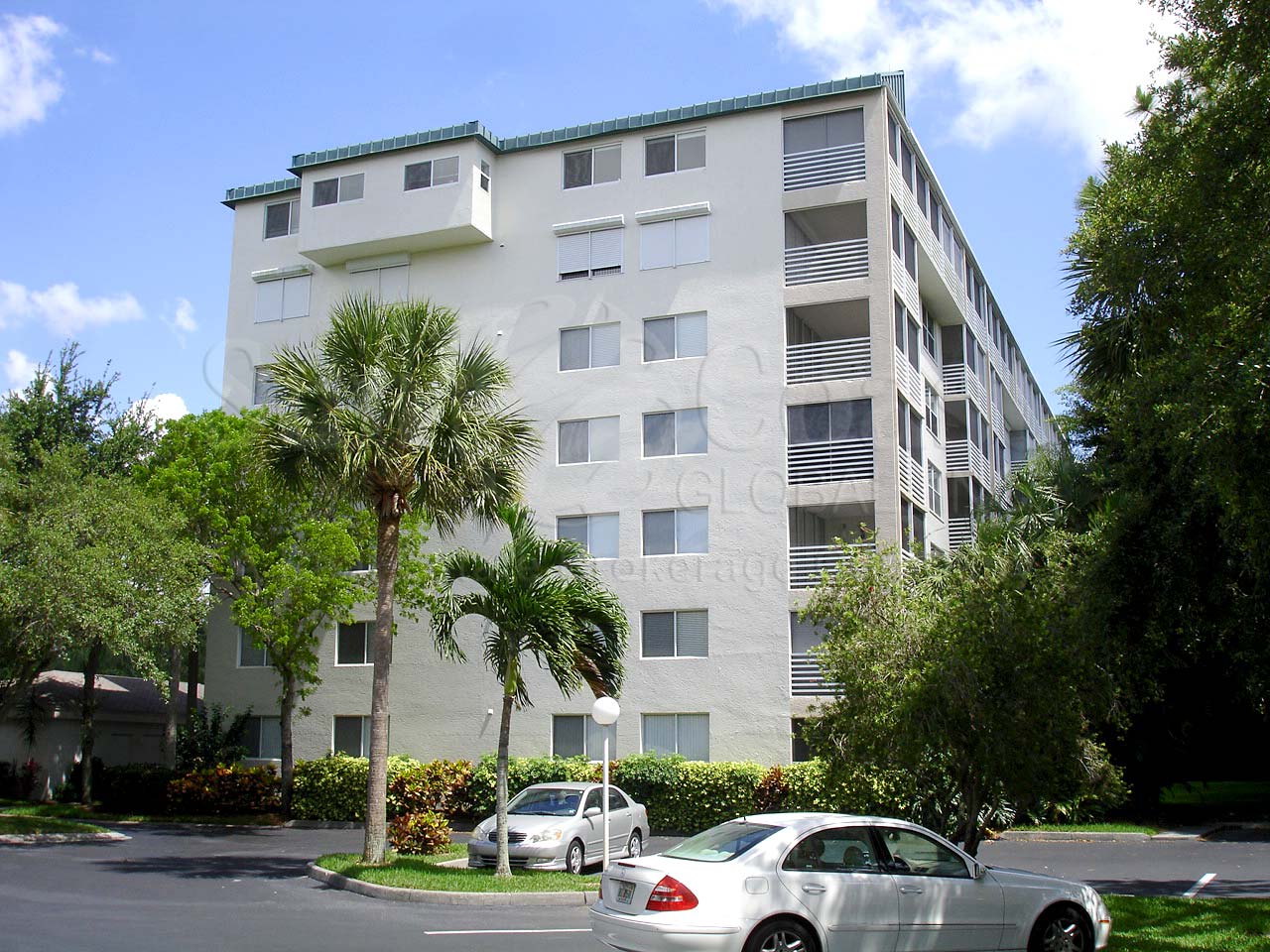 Naples Cove Condominium Building