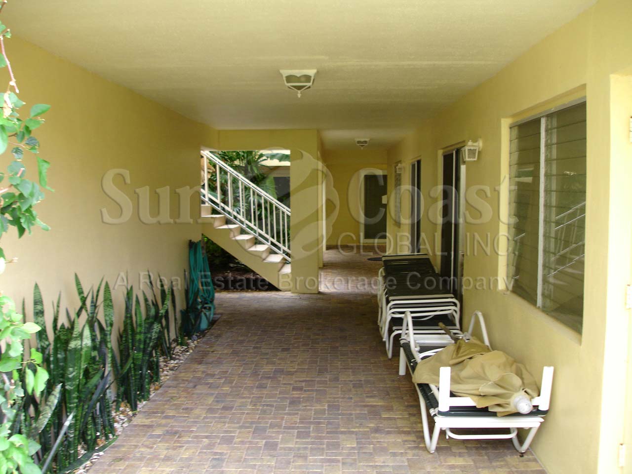 Palm Bay Villas Outdoor Hallway