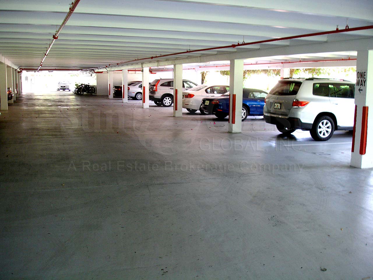 St Maarten Sub-Building Parking