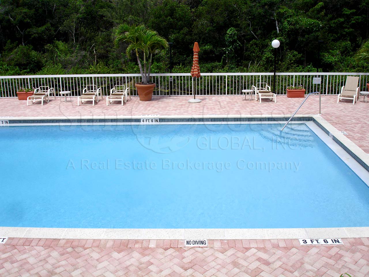 St Maarten Community Pool
