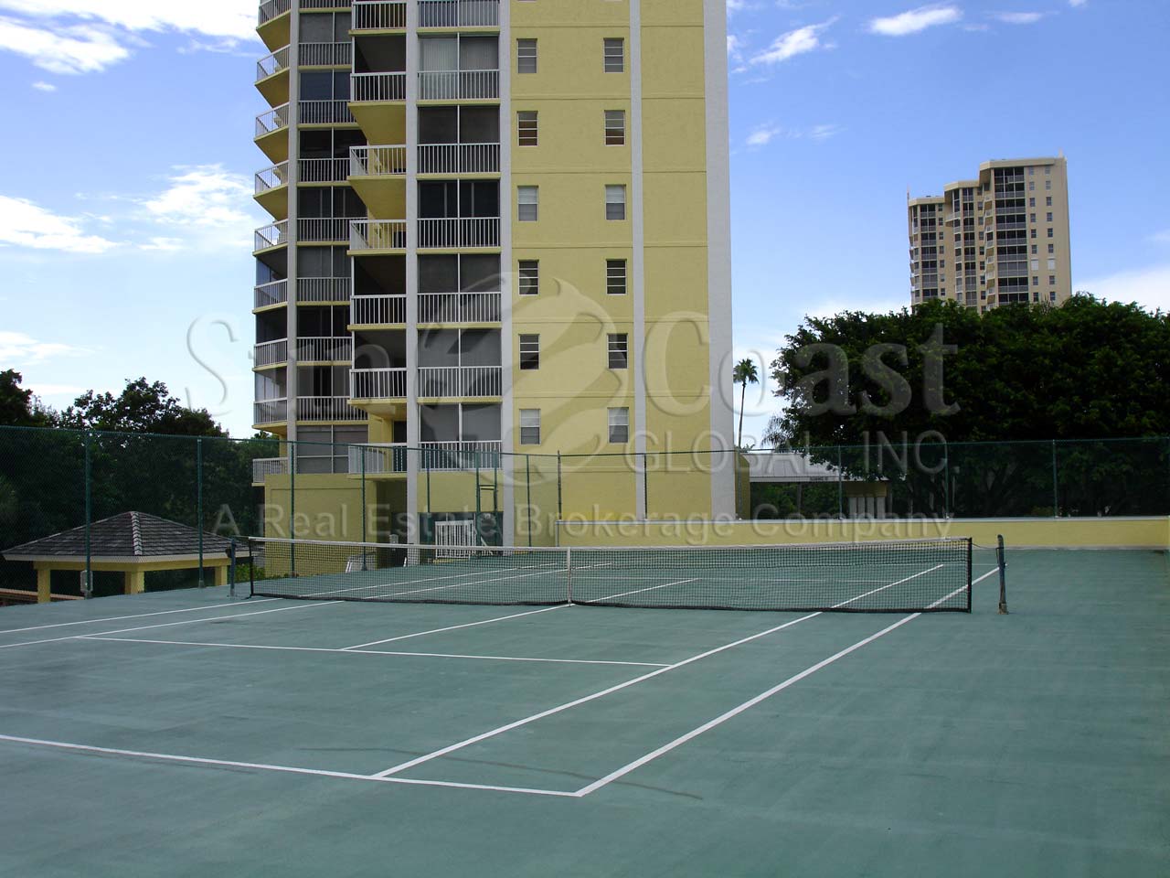St Tropez Tennis Courts