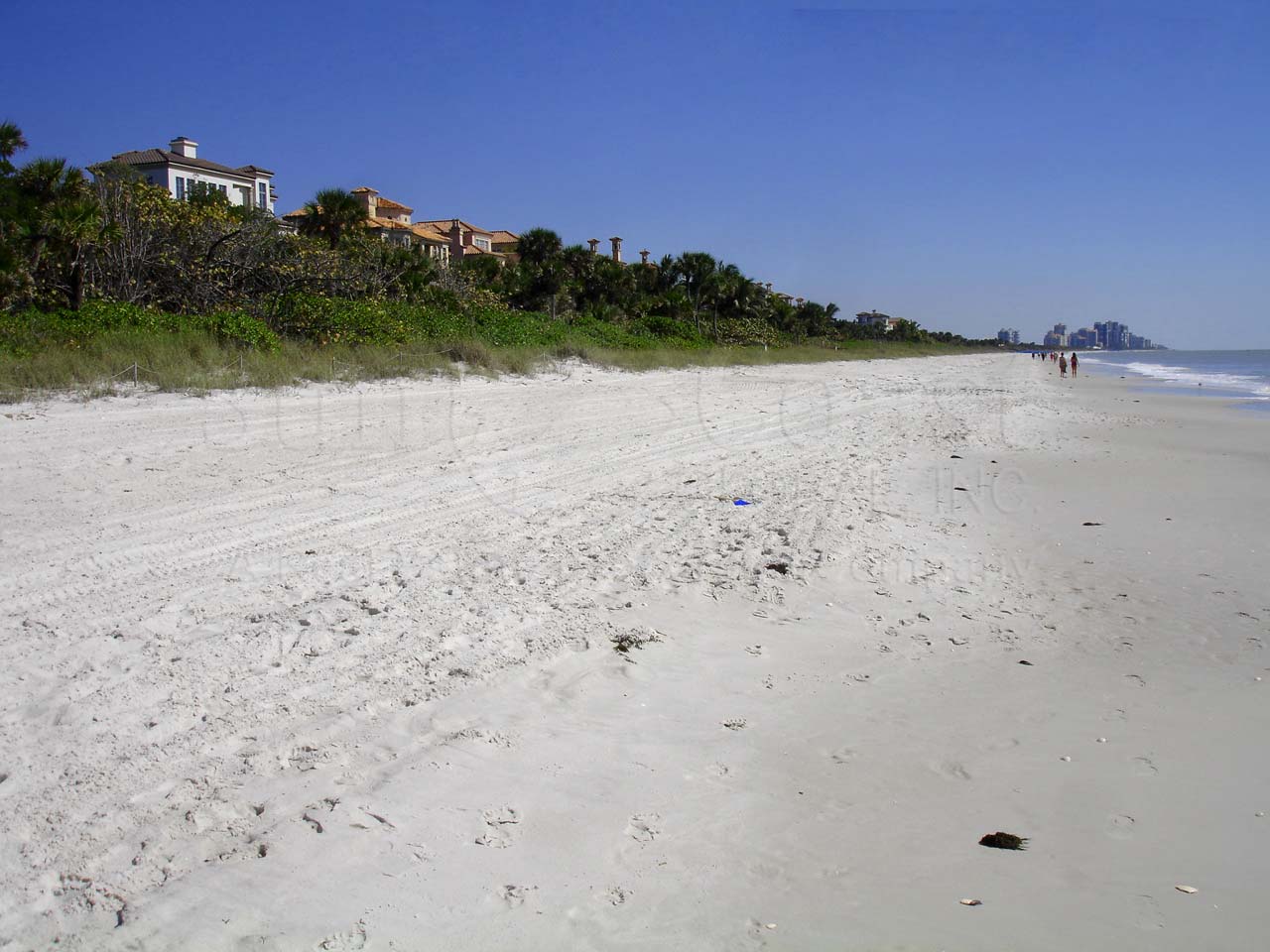 Strand View of Beach