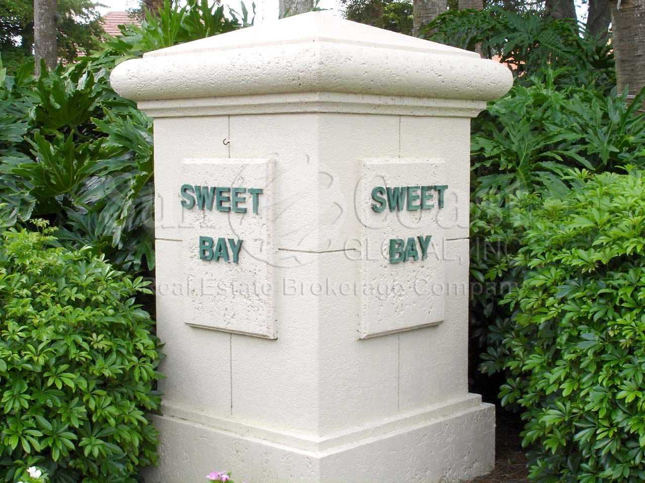 Sweet Bay sign