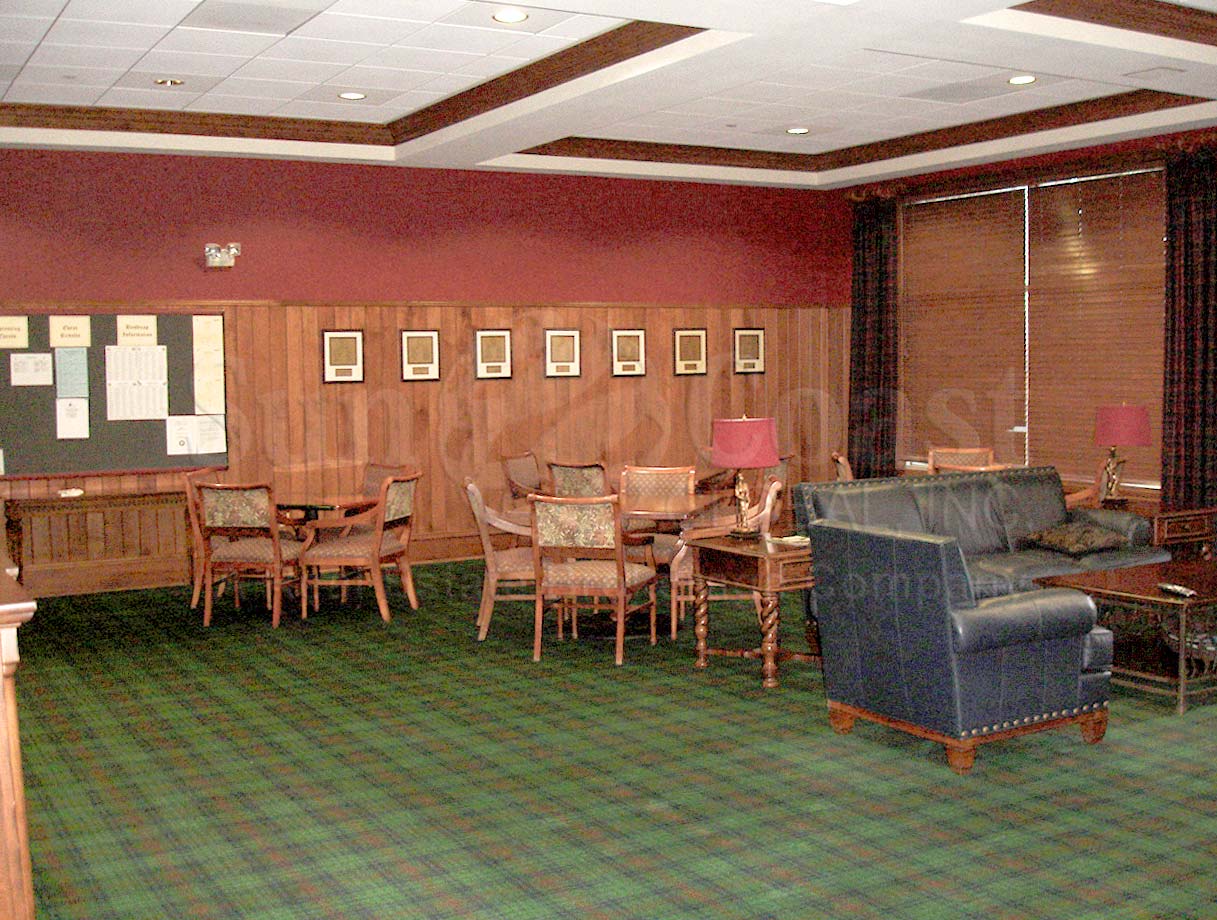 TWIN EAGLES Golf and Country Club locker room