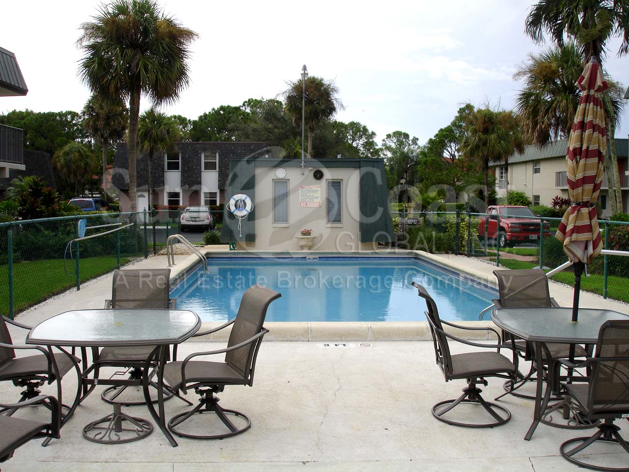 Valley Stream Townhouse Community Pool
