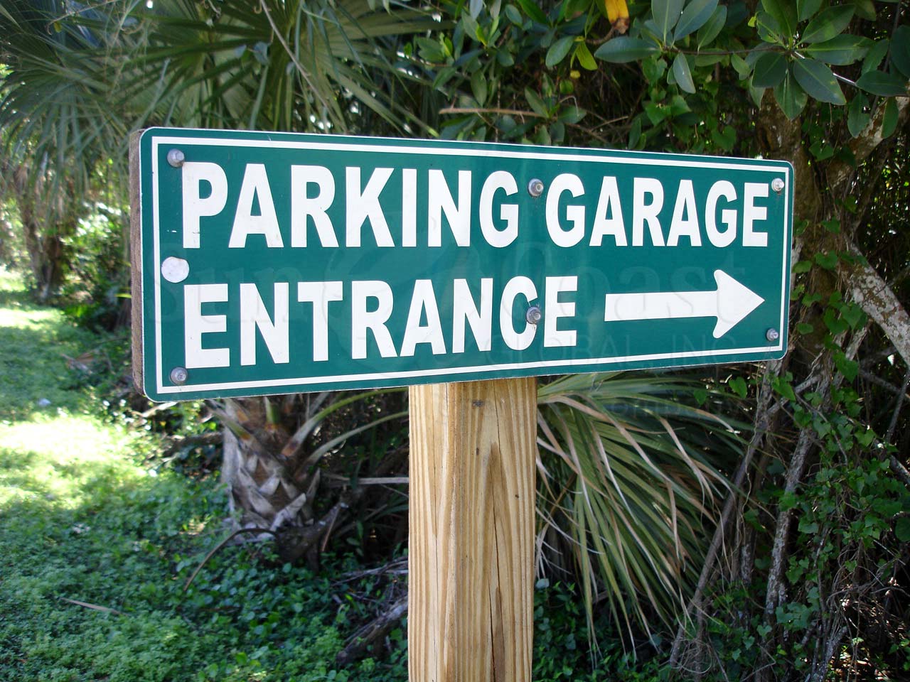 VANDERBILT BEACH Parking Signage