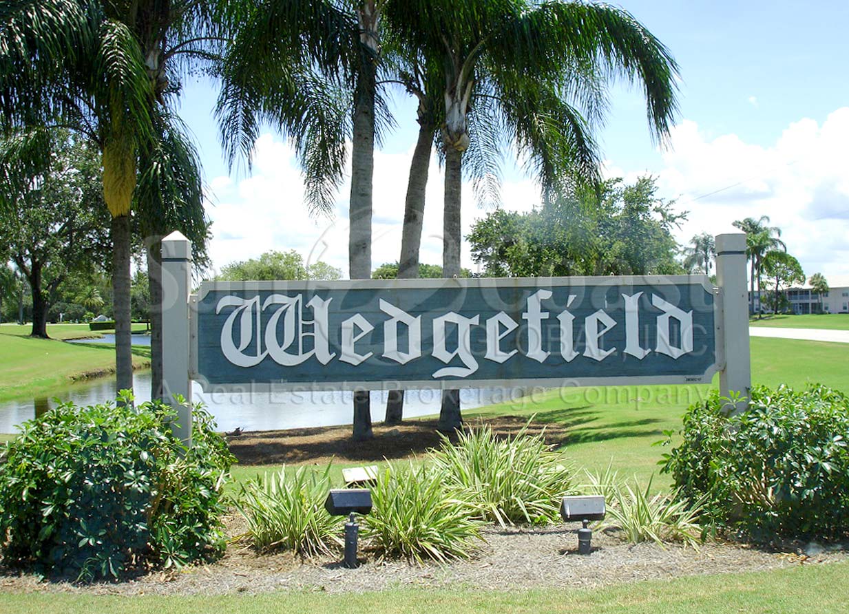 Wedgefield Villas sign