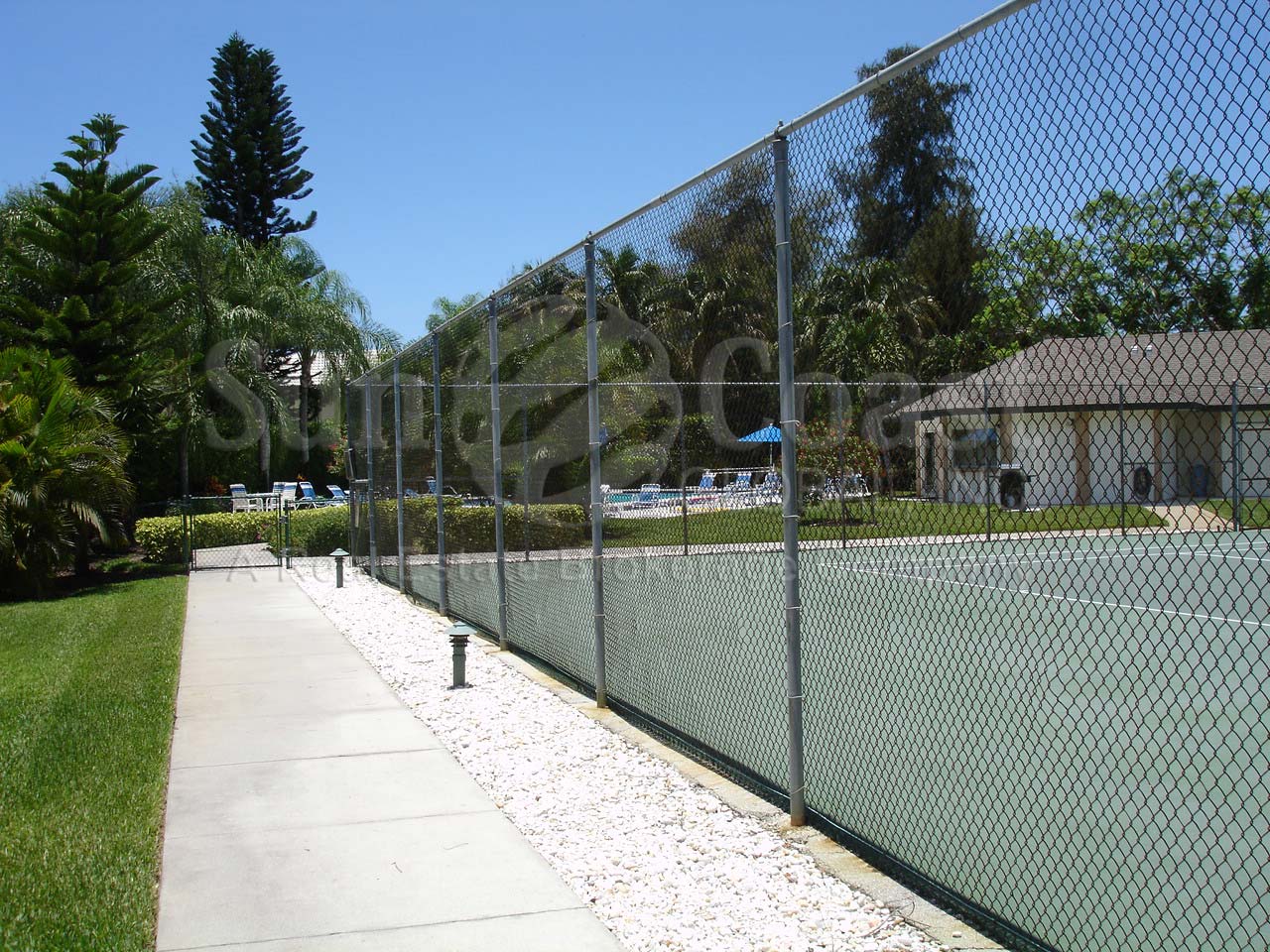Weybridge pool and tennis courts