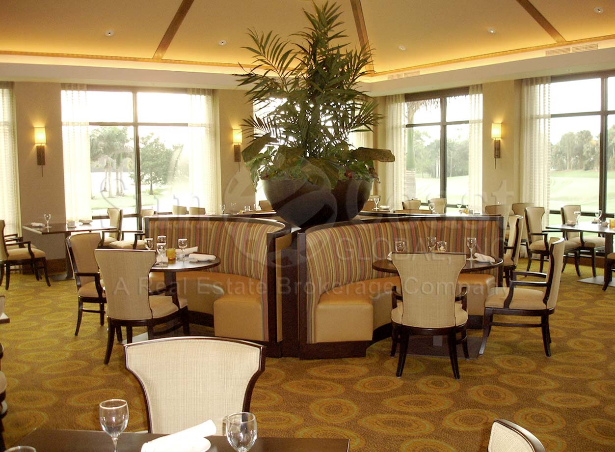 WYNDEMERE Golf and Country Club dining