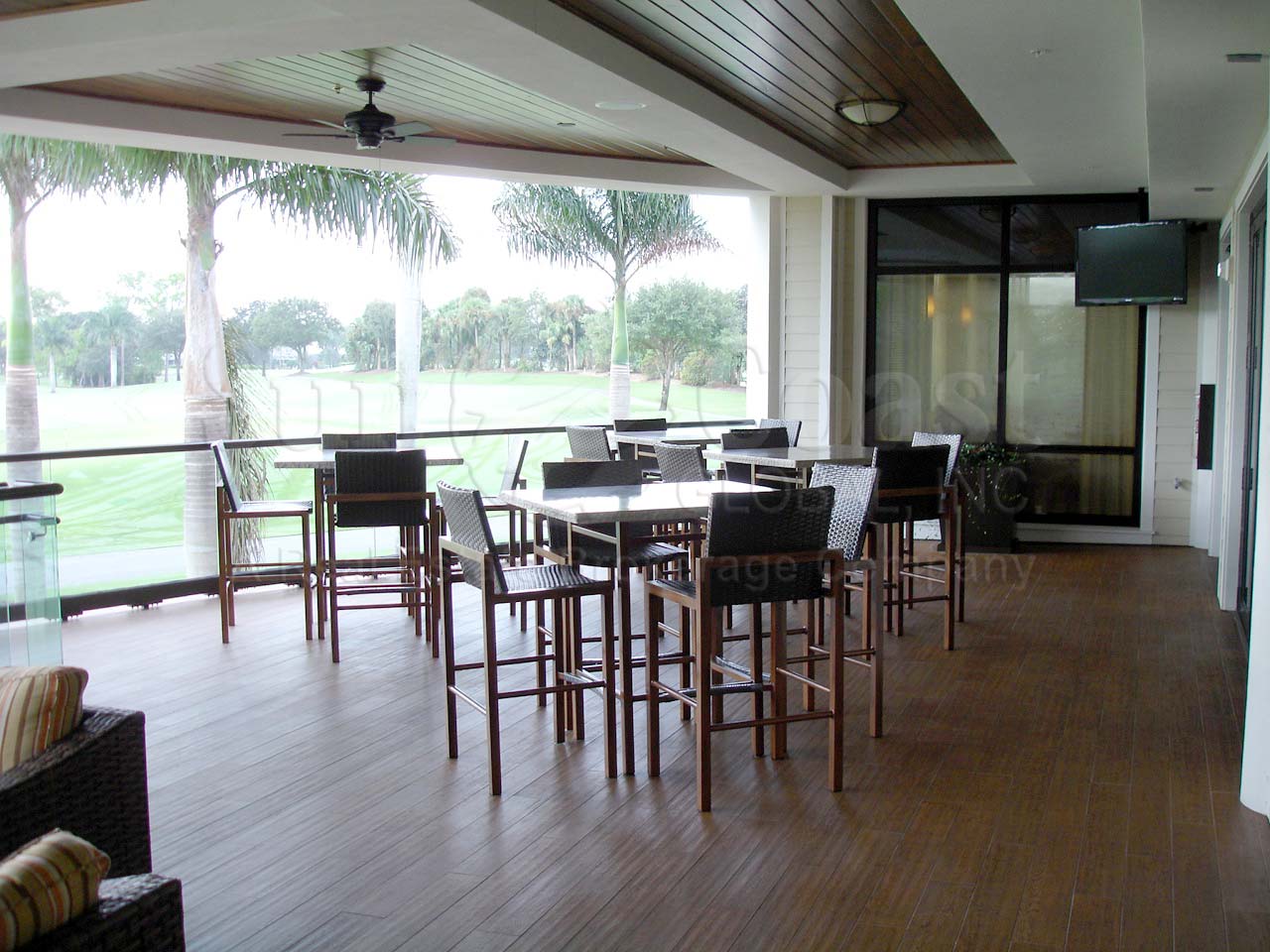WYNDEMERE Golf and Country Club outside dining area