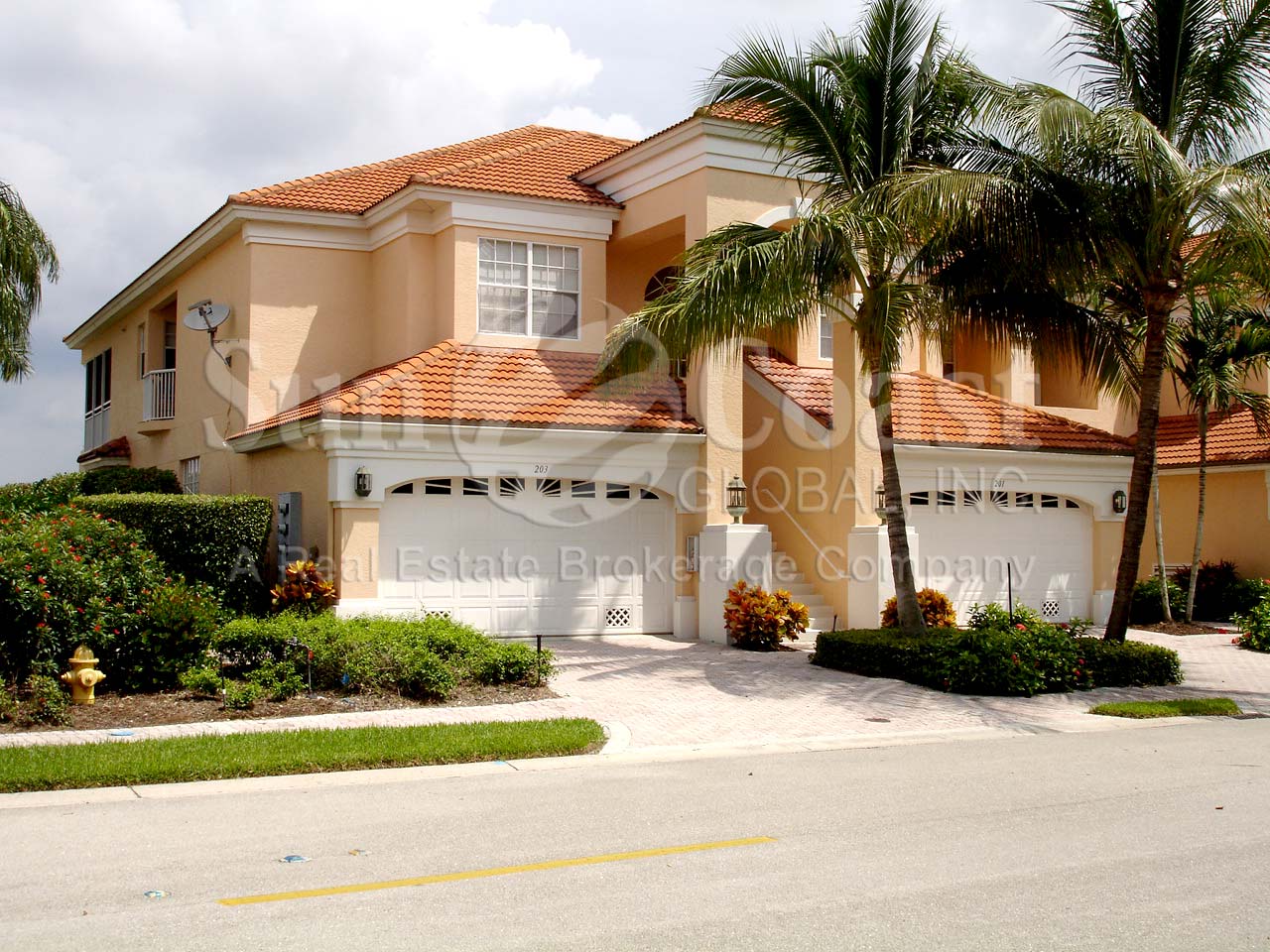 Yacht Harbour Cove is a non gated entry within the gated community of Windstar.