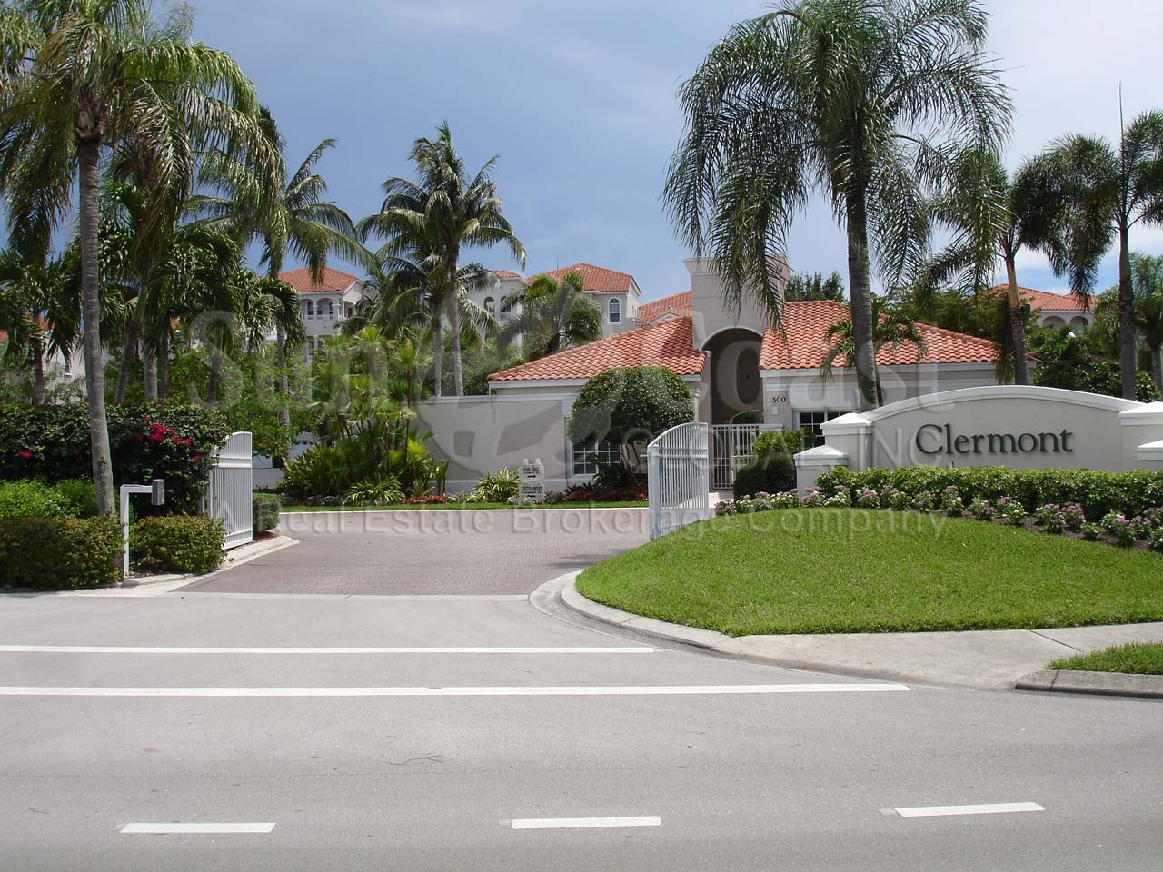 Clermont gated coded entry