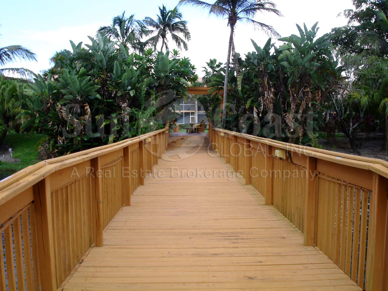 Rosewood Community Walking Bridge Entrance