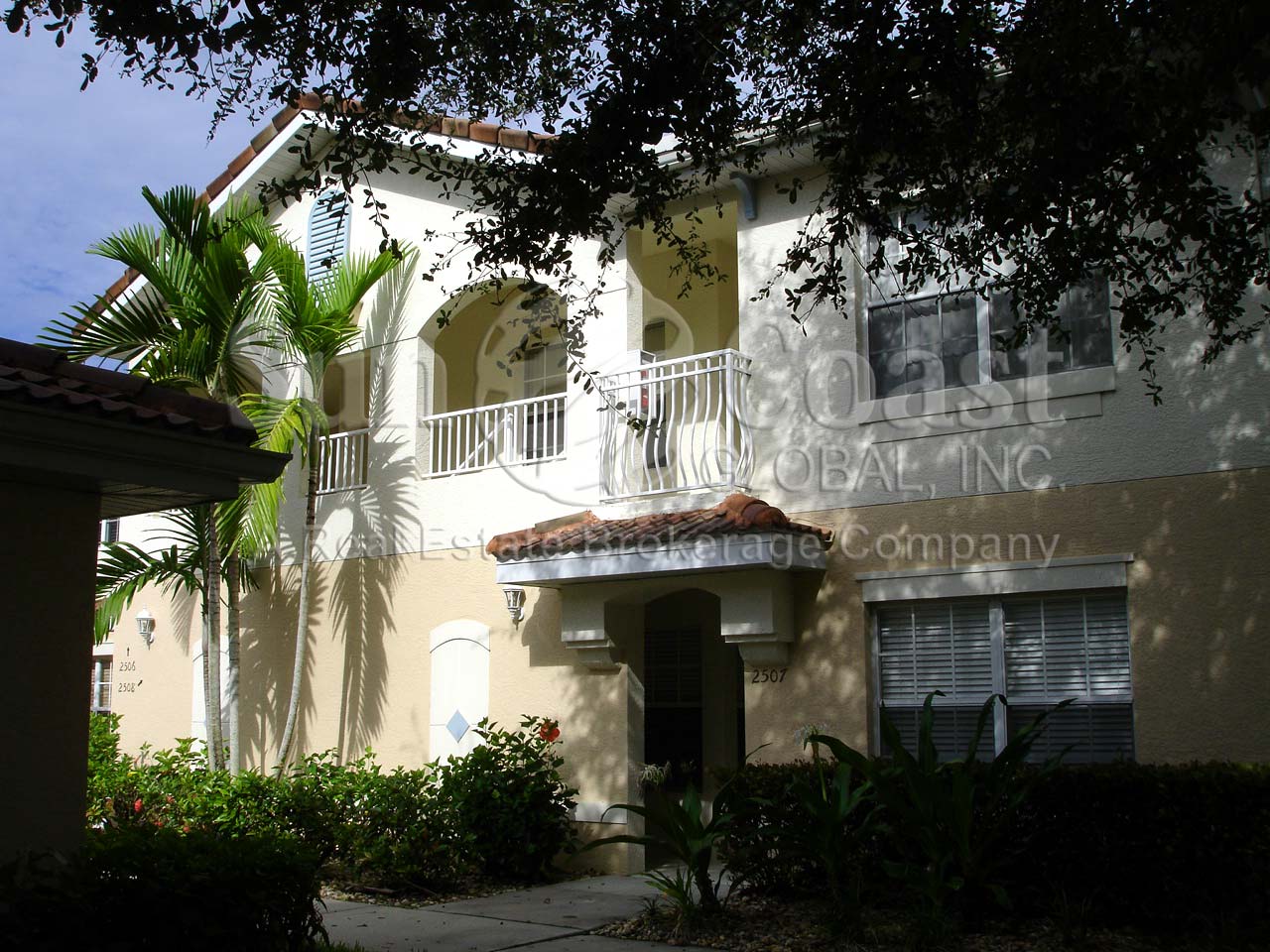 Rum Bay Condominiums with Staircase